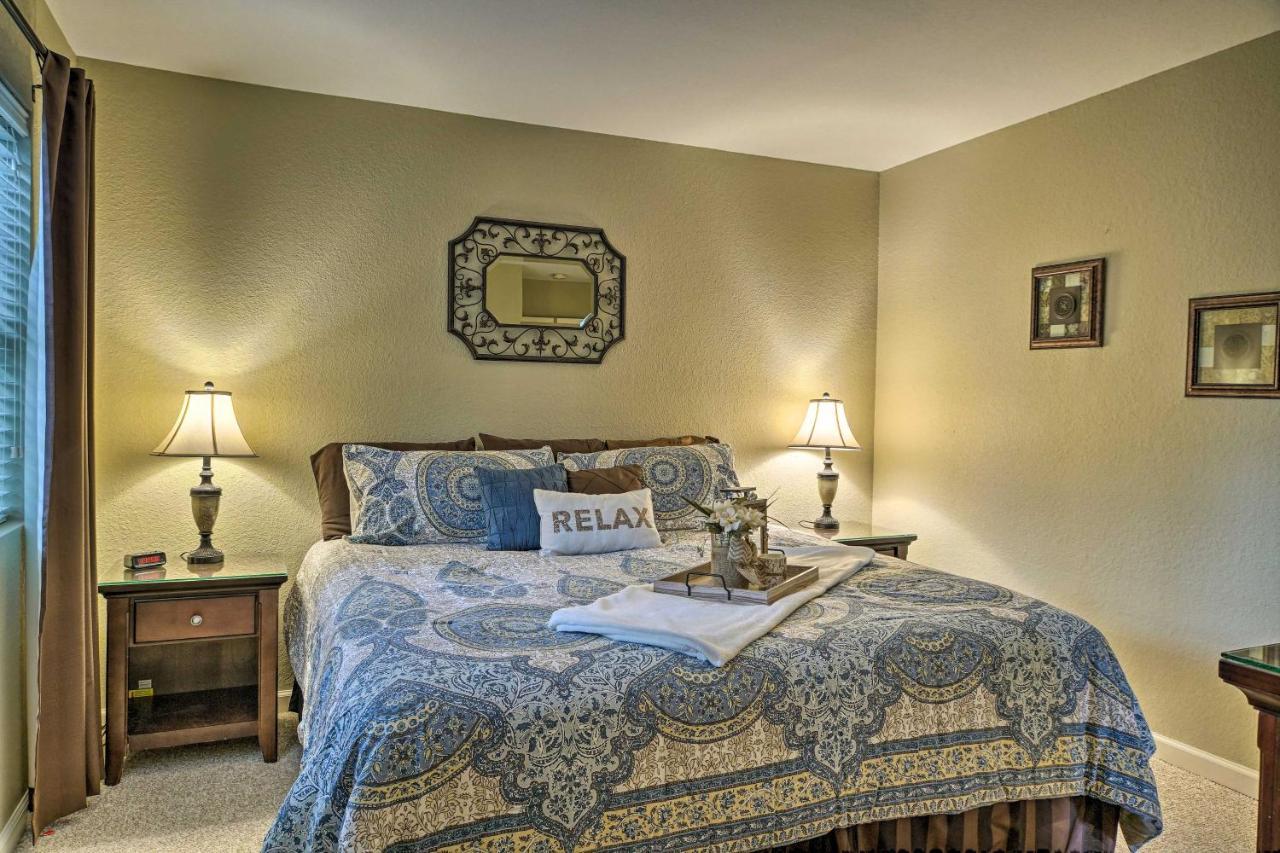 Condo Amidst Branson Action With Pool Access And Golf! Exterior photo